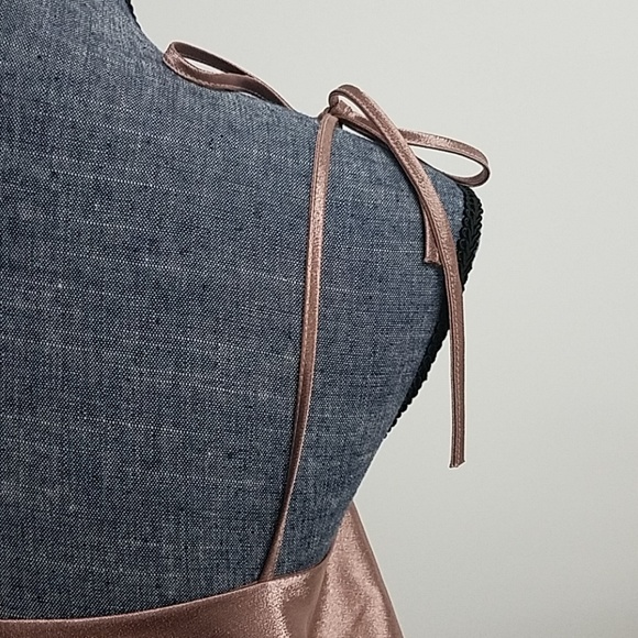 Silky ruffle detail mini dress - Picture 6 of 6